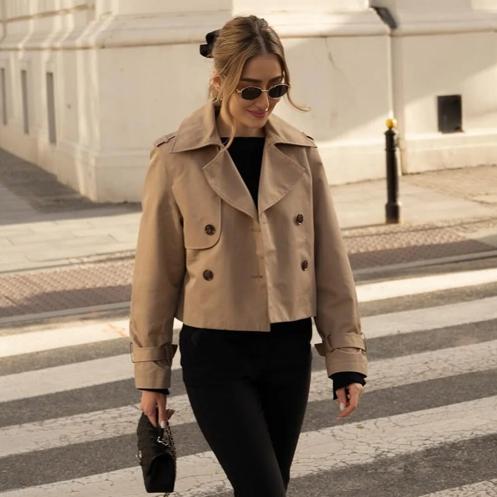 Elevate Your Style with Vintage Cropped Trench