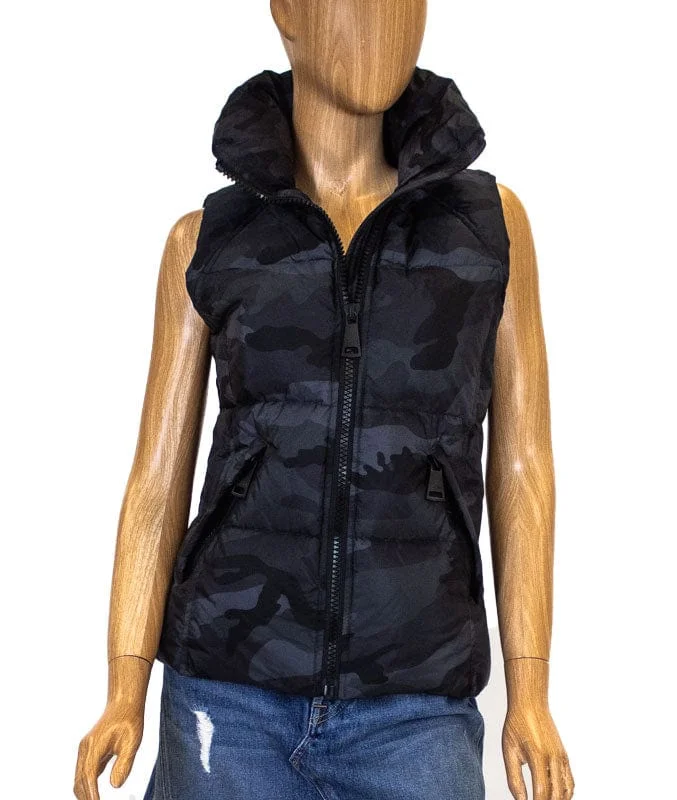 Camo Print Puffer Vest